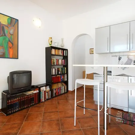 Apartman Apartments By The Sea *